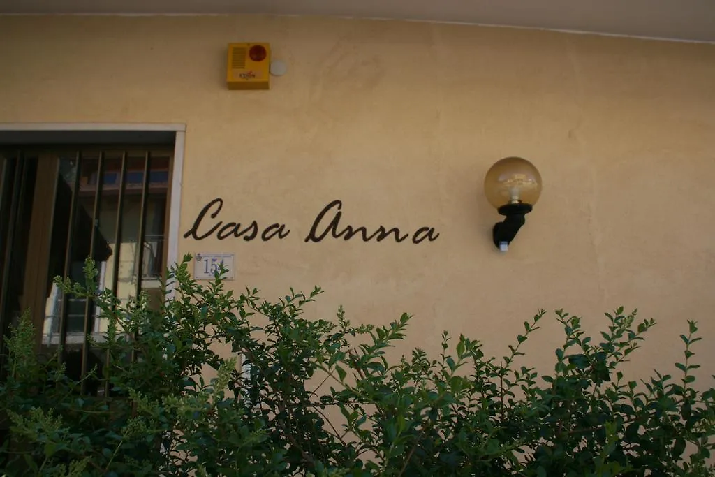 הוילה קאפרינו ורונזה Casa Anna